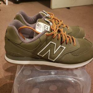 New Balance Classics "574" Model: Olive